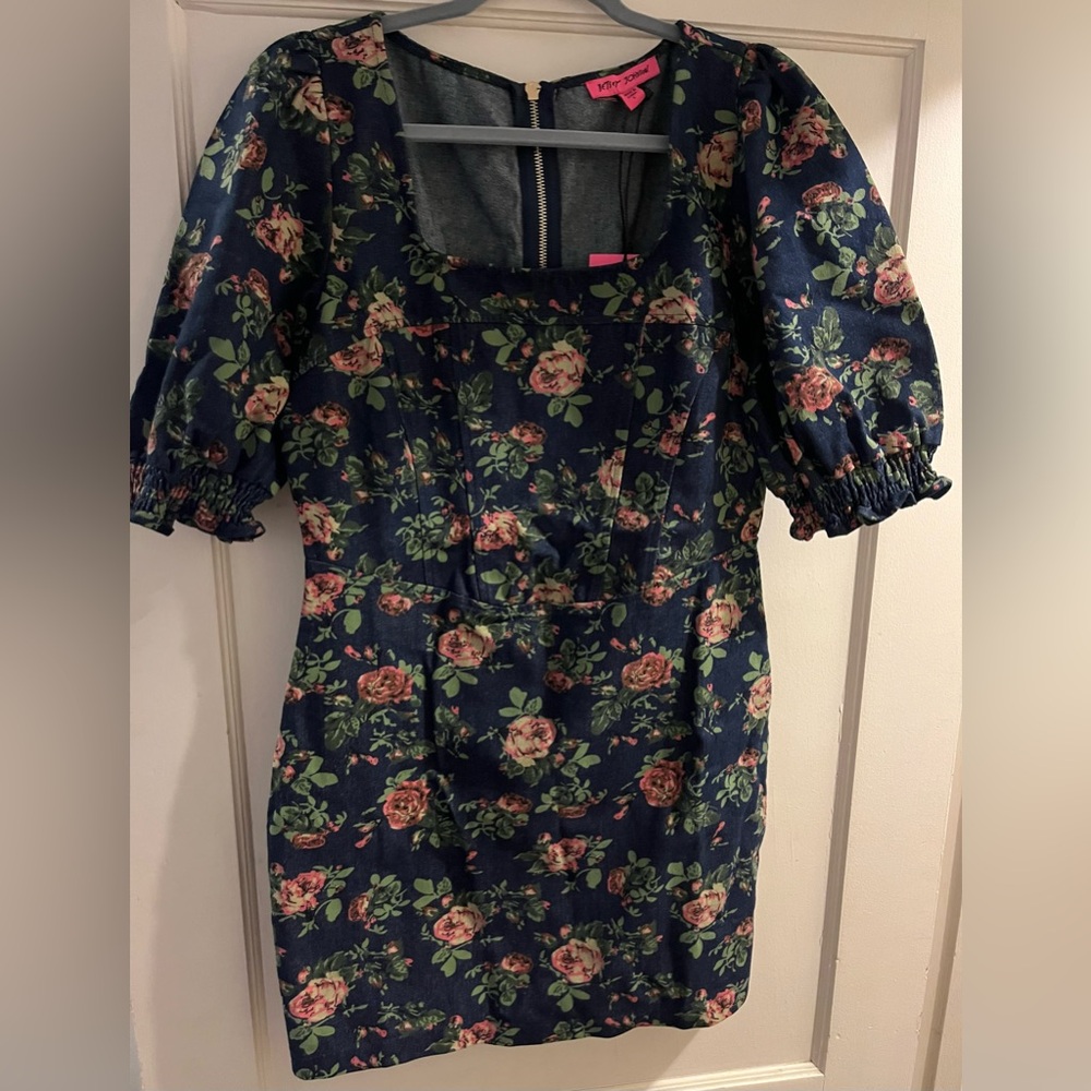 Floral Puff Sleeve Dress